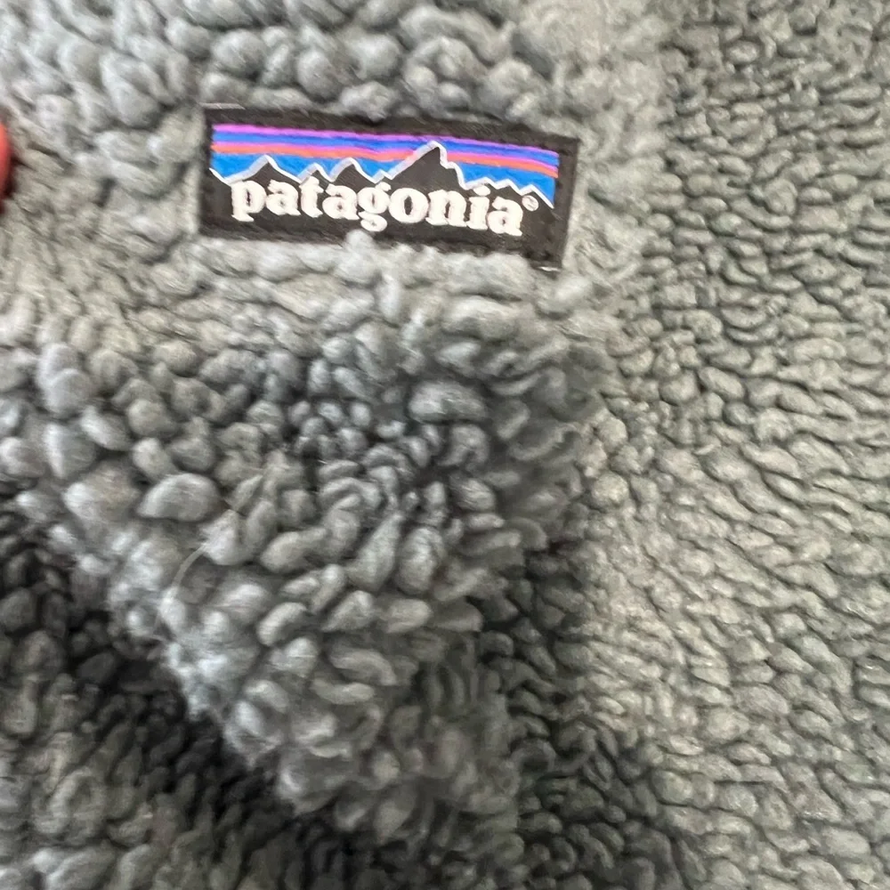 Patagonia Kids Dark Blue Reversible Shelled Microdini M 10Y